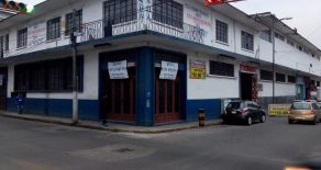 Renta Local Comercial en Esquina