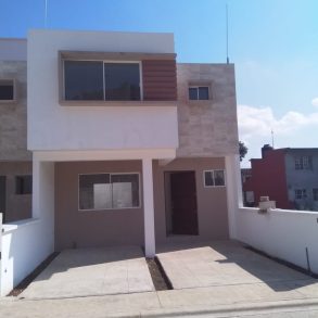 Venta de Casas Nuevas en Fracc. Privadas de San Roman