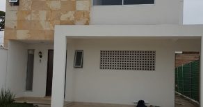 Venta de Casa Nueva en Residencial Castellon Fracc. Privado