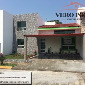 Se Vende Casa En Residencial Las Villitas Santa Rosa en Córdoba, Ver.