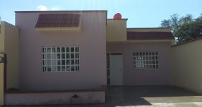 Venta de Casa en Fracc. Brillante