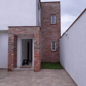Venta de Casa frente a Fracc. Jardines de la Alameda