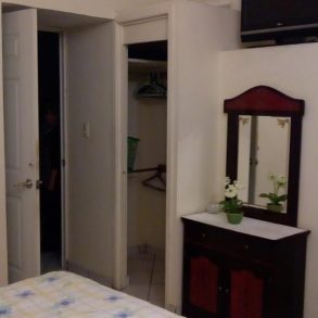 Renta de Departamento Amueblado sobre Avevida 2