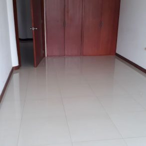 Renta de Oficinas Esquina Avenida 7 (altos)