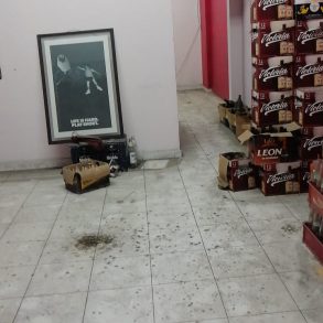 SE RENTA BONITO LOCAL / PLANTA ALTA AV. 5