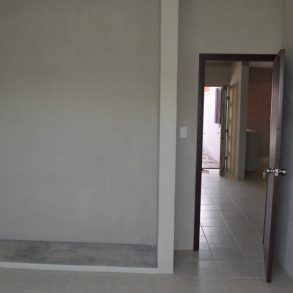 VENTA BONITA CASA/ FRACC. ANTURIOS