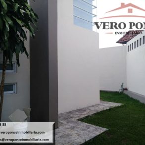 RESIDENCIA EN VENTA FRACCIONAMIENTO AGUA FRÍA
