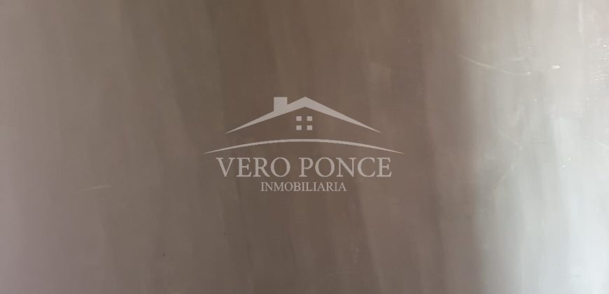 (Rentado) Plaza María Isabel / 54 m2 / Local en Renta (20-28)