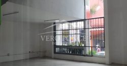 (Rentado) Plaza María Isabel / 54 m2 / Local en Renta (20-28)