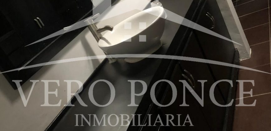 (Rentada) Fraccionamiento Virginia / Casa en Renta (20-38)