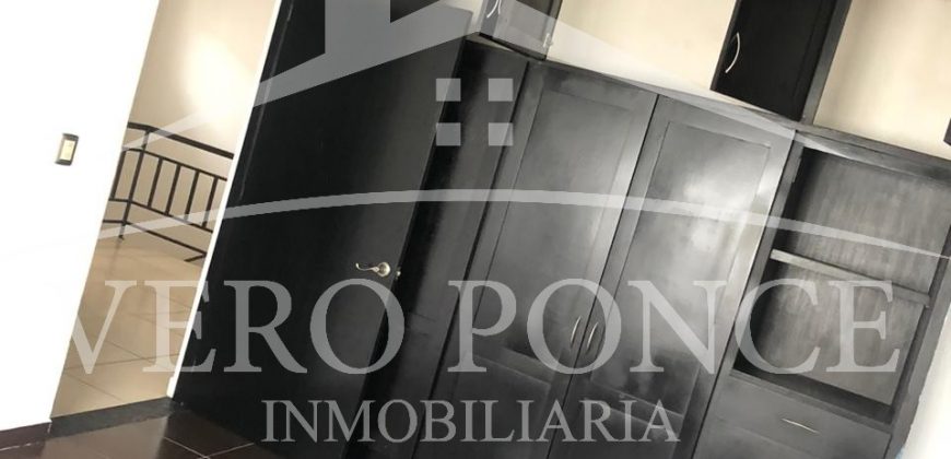 (Rentada) Fraccionamiento Virginia / Casa en Renta (20-38)