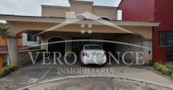 (Rentada) Residencial Bambúes / Casa en Renta (20-60)