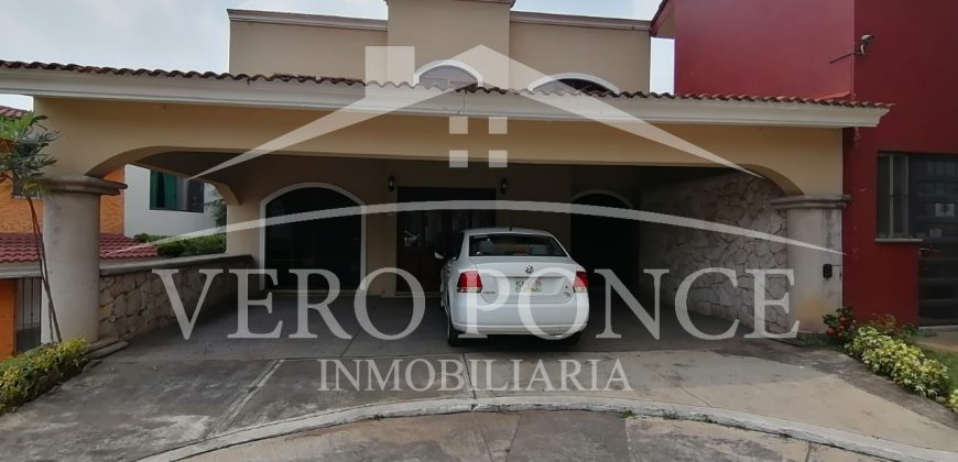 (Rentada) Residencial Bambúes / Casa en Renta (20-60)