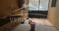 (Rentada) Residencial Bambúes / Casa en Renta (20-60)