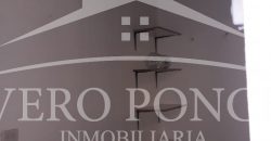 (Rentada) Fraccionamiento Tulipanes / Casa en Renta (20-64)