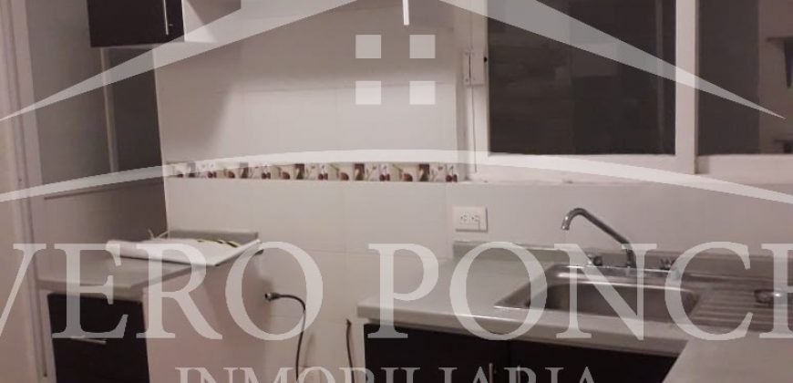 (Rentada) Fraccionamiento Tulipanes / Casa en Renta (20-64)