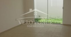 (Rentada) Fraccionamiento Privado / Casa Nueva en Renta (20-82)
