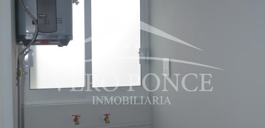 (Rentada) Fraccionamiento Ave del Paraíso / Casa en Renta (20-83)