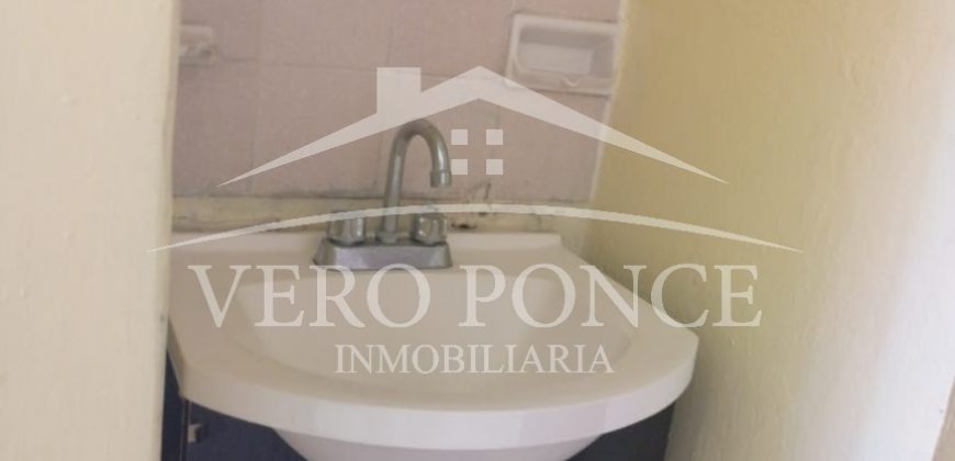 (Rentada) Las Fuentes / Casa en Renta (20-98)