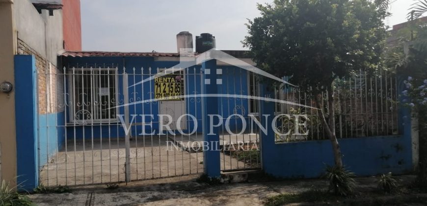 (Rentada) Las Fuentes / Casa en Renta (20-98)