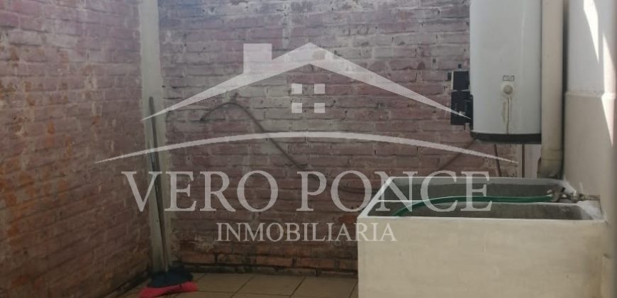 (Rentada) Las Fuentes / Casa en Renta (20-98)