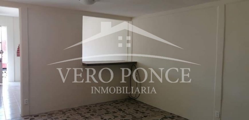 (Rentada) La Esmeralda / Casa en Renta (20-108)