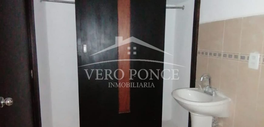 (Rentada) Fraccionamiento Cortijo / Casa en Renta (20-124)