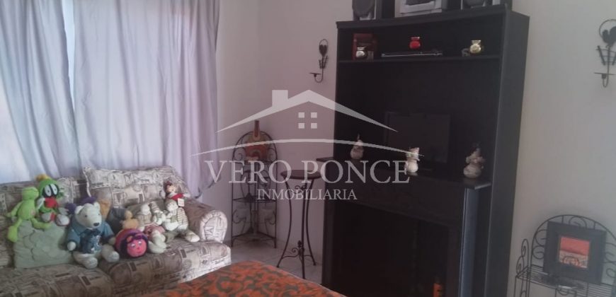 (Rentada) Lomas Verdes / Recamaras Amuebladas en Renta (19-9)