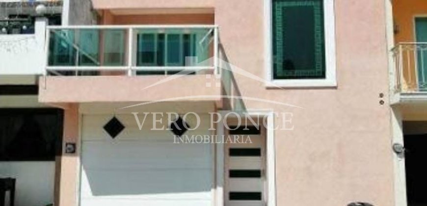 (Rentada) Residencial La Llave / Casa Amueblada en Renta (20-170)