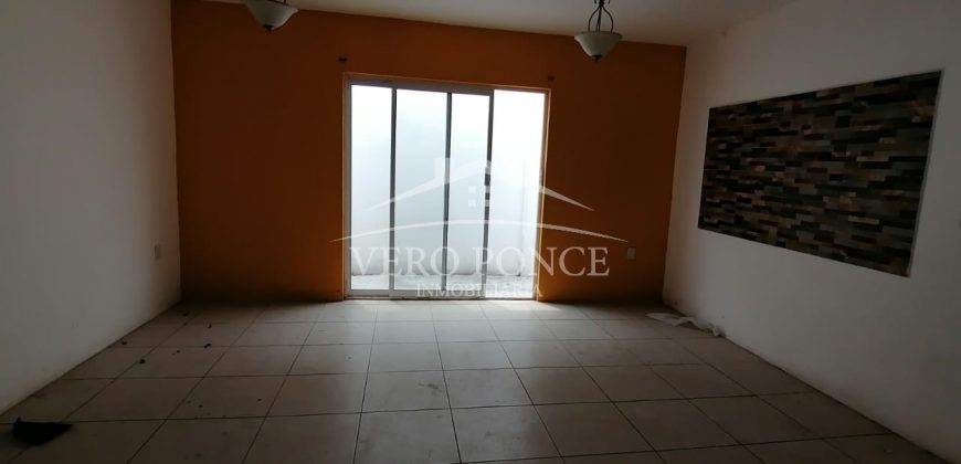 (Rentada) Fraccionamiento Cortijo / Casa en Renta (20-188)