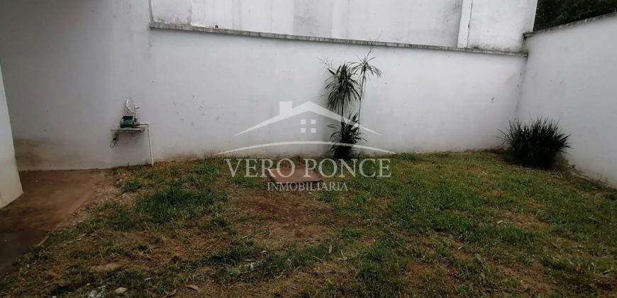 (Rentada) Fraccionamiento Cortijo / Casa en Renta (20-188)