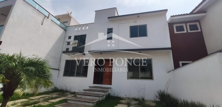 (Rentada) Residencial Las Villitas / Casa en Renta (20-196)