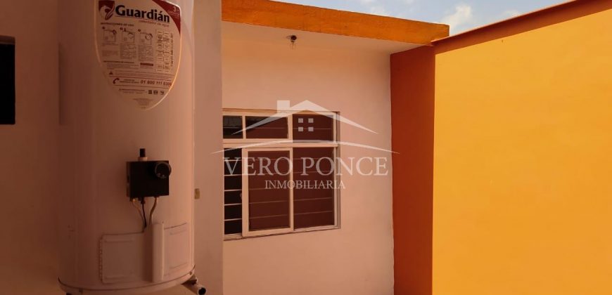 (Rentada) Fraccionamiento Jazmín / Casa en Renta (20-205)