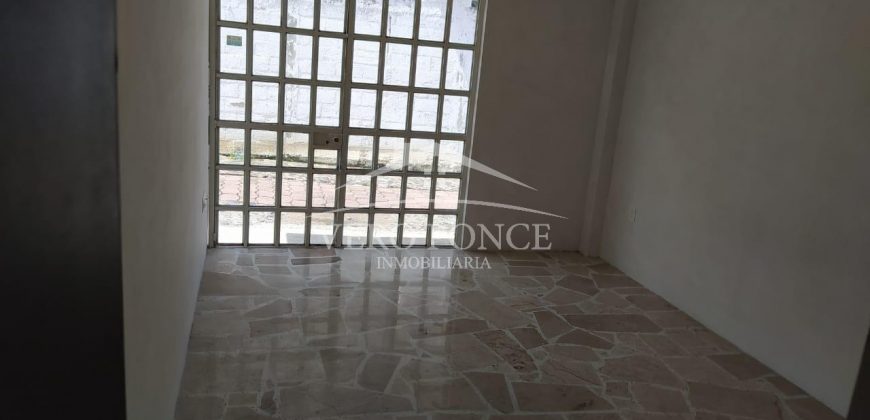 (Rentada) Fraccionamiento Jazmín / Casa en Renta (20-205)