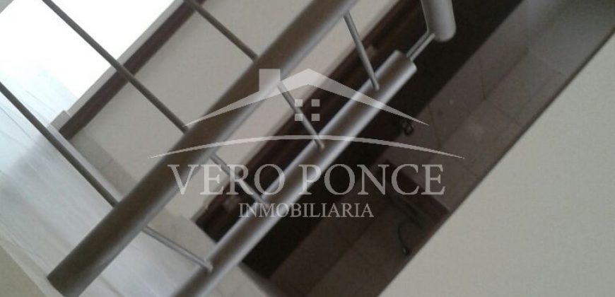 (Rentada) Fraccionamiento Jardín / Casa en Renta (20-213)