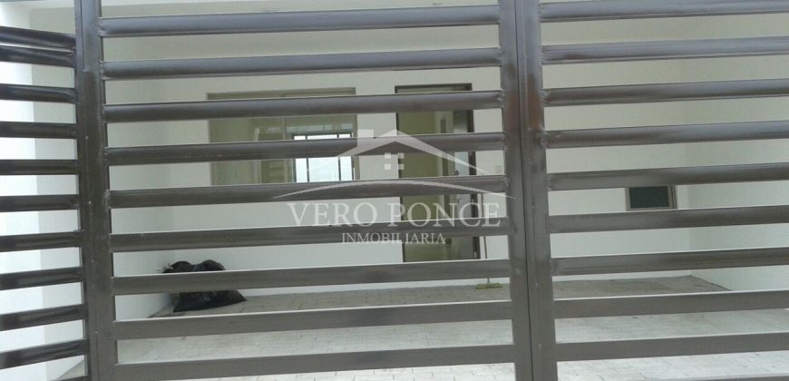 (Rentada) Fraccionamiento Jardín / Casa en Renta (20-213)