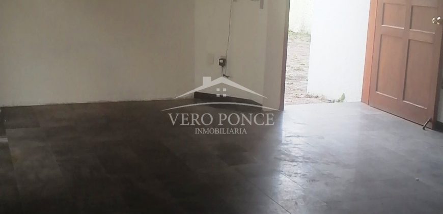 (Rentada) Fraccionamiento Jardín / Casa en Renta (20-214)