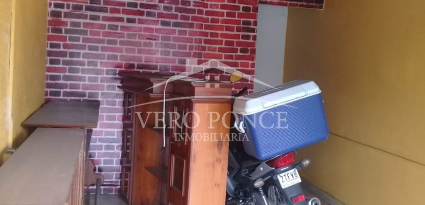 (Rentado) Dos Caminos / Local en Renta (20-241)