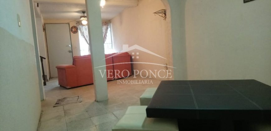 (Rentada) Fraccionamiento Santa Clara / Casa en Renta (20-244b)