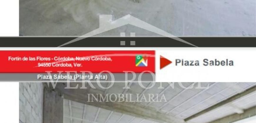 (Rentado) Plaza Sabela / Locales en Renta (20-251)