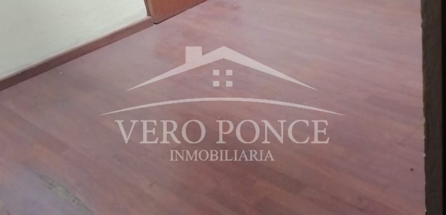 (Rentado) Avenida 5 Calle 4 / Local en Renta (20-252a)