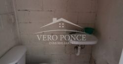 (Rentado) Avenida 7 / Local en Renta (20-260)