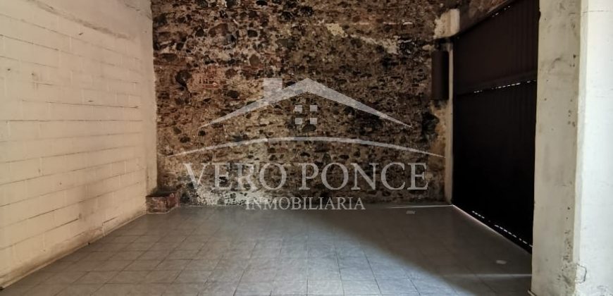 (Rentado) Avenida 7 / Local en Renta (20-260)