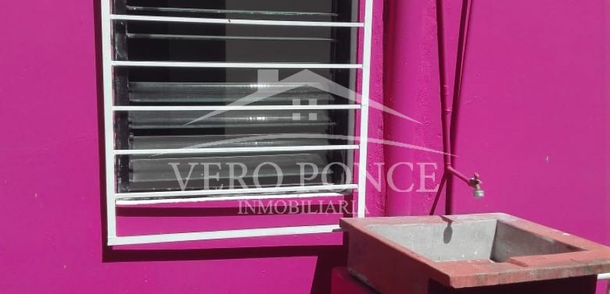 (Rentada) Colonia Esperanza / Casa en Renta (20-284)