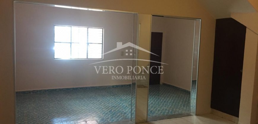 (Rentado) Calle 15 Avenida 4 / Local en Renta (20-313)