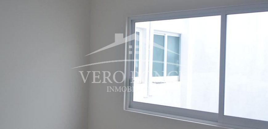 (Rentado) Fraccionamiento Ave del Paraíso / Departamento en Renta (20-317)
