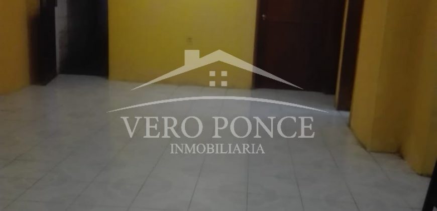 (Rentada) La Esmeralda / Casa en Renta (20-347)