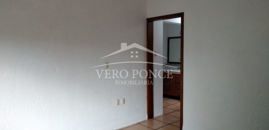 (Rentada) Los Encinos / Casa en Renta (20-353)