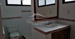 (Rentada) Los Encinos / Casa en Renta (20-353)