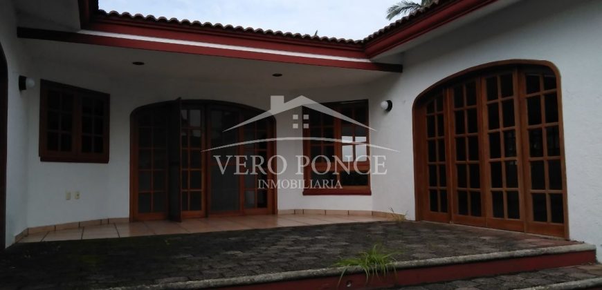 (Rentada) Los Encinos / Casa en Renta (20-353)